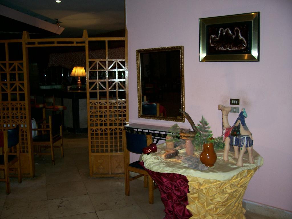 Nefertari Hotel Abu Simble 阿布辛贝 外观 照片